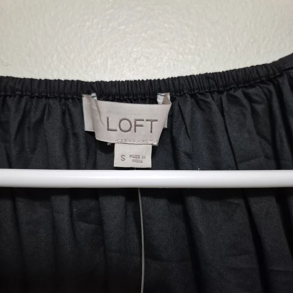 NWT LOFT Women's Romantic Black Peasant Smocked Waist Peplum Blouse Size Small - Picture 5 of 6